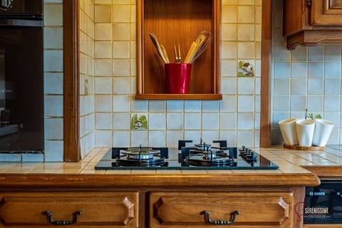 Serenissime - cuisine vue 4