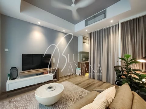 Luxury Apartment | Living area | Smart TV, Netflix, streaming services