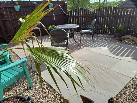 Cottage | Property grounds