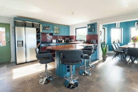 70462be4 ce04 41f9 8ef5 f1dfdc2d16cc