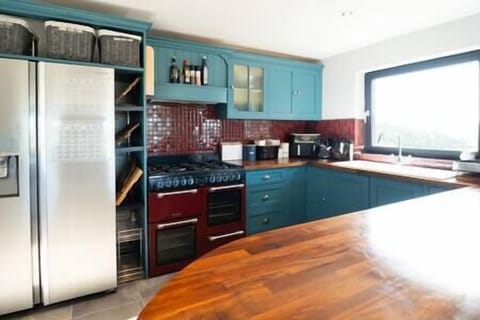 8a3864d5 7260 49d2 ab8c 91a24f8f3837