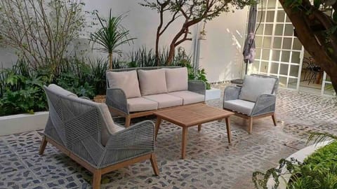 Hang out on the private courtyard patio with a beverage in the fresh air