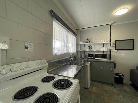 Family Studio, Non Smoking, Private Bathroom | Private kitchen | Fridge, microwave, stovetop, toaster