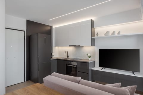 Luxury Apartment | 1 bedroom, Egyptian cotton sheets, premium bedding, memory foam beds