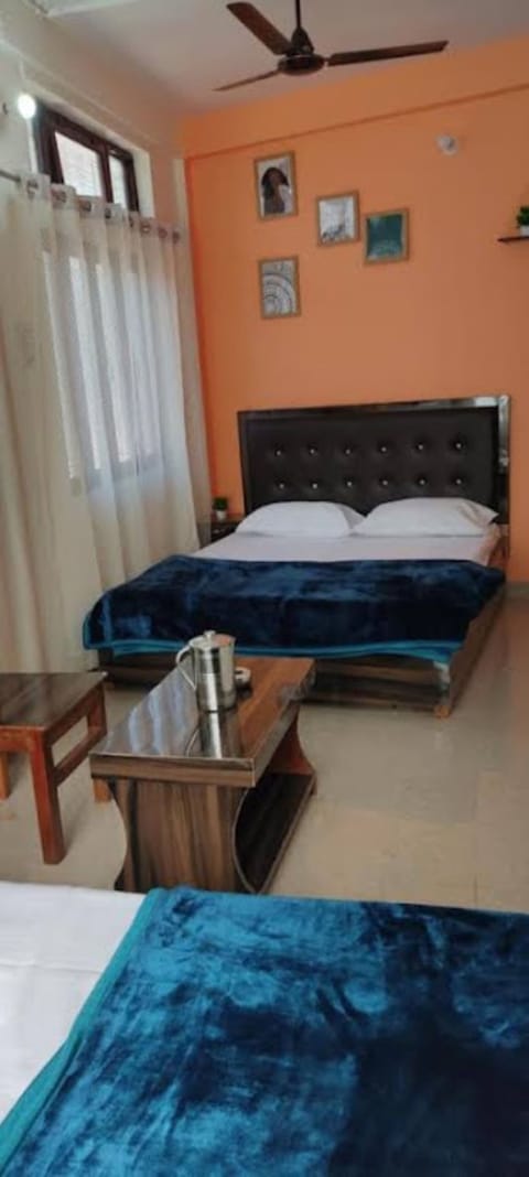 Deluxe Triple Room | Free WiFi, bed sheets
