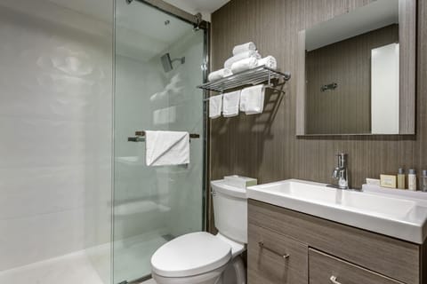 Comfort Room, 2 Queen Beds | Bathroom | Separate tub and shower, designer toiletries, hair dryer, towels