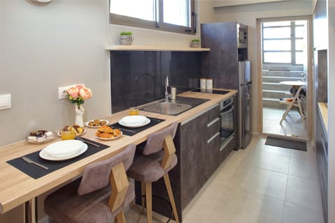 Superior Apartment | 1 bedroom, premium bedding, in-room safe, blackout drapes