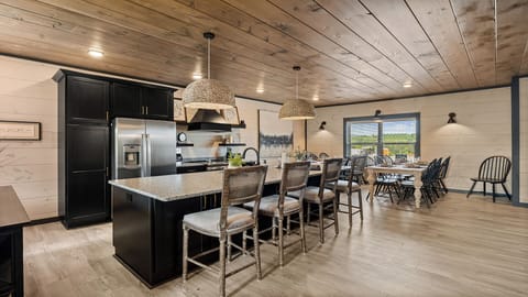 Open Kitchen Floorplan