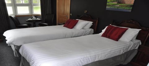 Standard Twin Room, Ensuite | Individually decorated, soundproofing, iron/ironing board, free WiFi