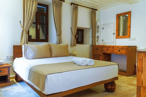 Design Double Room | Premium bedding, down comforters, minibar, in-room safe