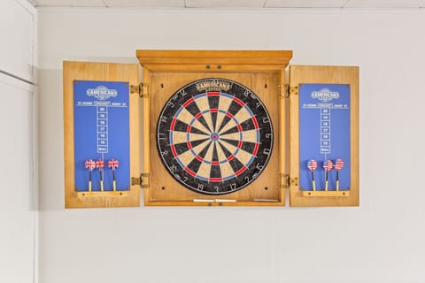 Dart game available