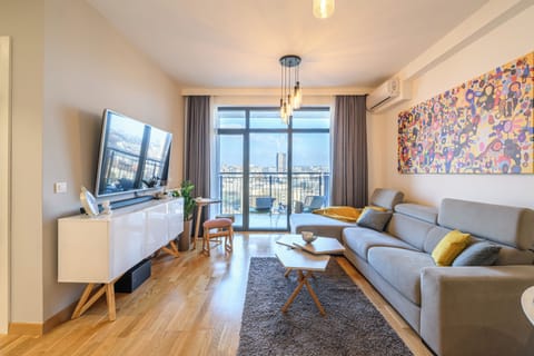 Panoramic Apartment, 1 Bedroom, City View | Living area | LED TV
