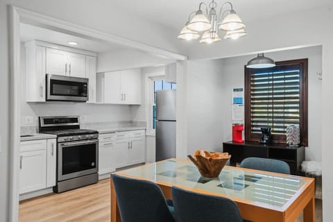 Six person dinning table (with wooden bench)
