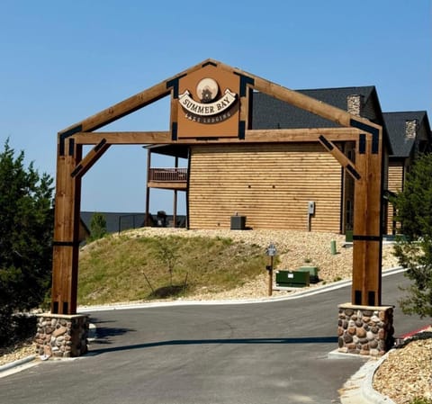 Welcome to Summer Bay!