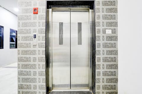 Elevator