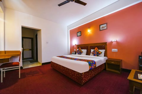 Deluxe Room | Egyptian cotton sheets, premium bedding, in-room safe, free WiFi