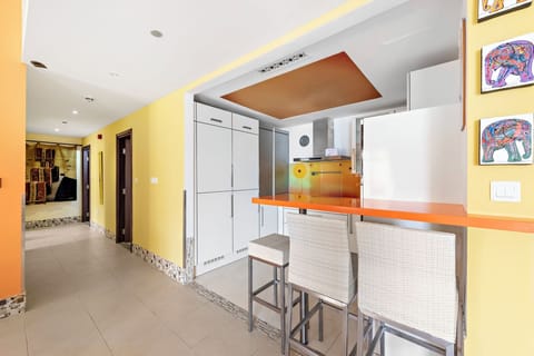 Apartment, 2 Bedrooms | Private kitchen | Fridge, microwave, oven, dishwasher