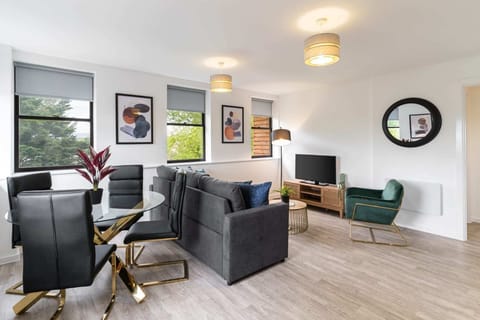 52 Waterside Place, Taunton - Host & Stay