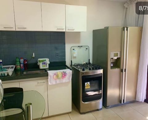 Apartment | Private kitchen | Fridge, microwave, oven, stovetop