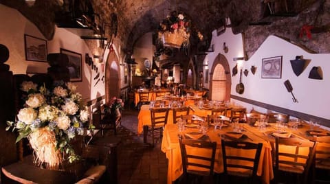 Lunch and dinner served, local cuisine