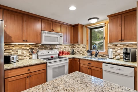 Great kitchen space to cook your meals and refuel for the day