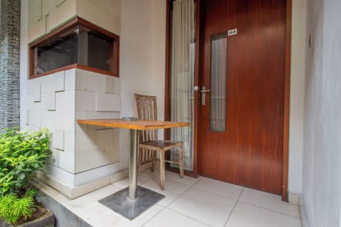 Standard Suite | Desk, laptop workspace, free WiFi, bed sheets