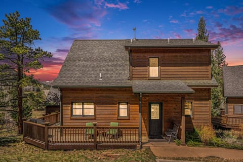 Cabin, 2 Bedrooms | Exterior