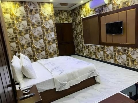 Deluxe Room | Free WiFi