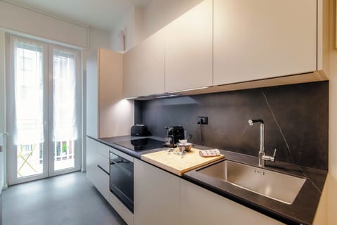 Apartment | 1 bedroom, premium bedding, down comforters, iron/ironing board