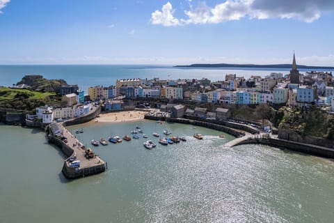 Central location, near the beach