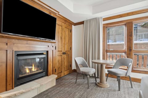 AspenMtnResidences-44A2-3953