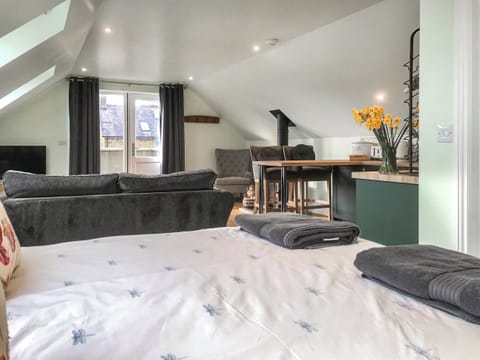 Double bedroom | The Apartment - Glaneirw Estate, Tanygroes, near Llangrannog