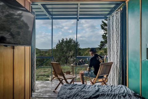 Exclusive Cabin, 1 Double Bed, Balcony, Valley View | Living area