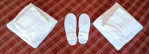 Comfort Double or Twin Room | Premium bedding, free minibar items, desk, laptop workspace