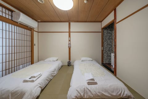 Run of House, Japanese Style Twin Room | In-room safe, blackout drapes, free WiFi