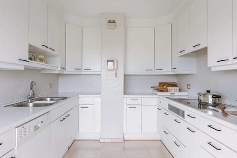 Fully Equiped kitchen