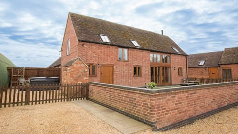 Outside Area, Siskin Barn, Bolthole Retreats