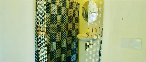 Villa (Beachfront Room Villa) | Bathroom | Shower, free toiletries, slippers, towels