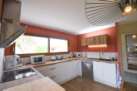 LES RIVES CHAMPENOISES - Cuisine