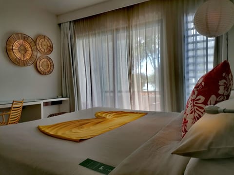 Deluxe Room Adults only with Partial Sea View | In-room safe, desk, laptop workspace, blackout drapes