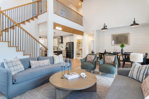 Enjoy a spacious layout perfect for entertaining, with easy flow from the kitchen to the living area. - The Regal - Sevierville, TN