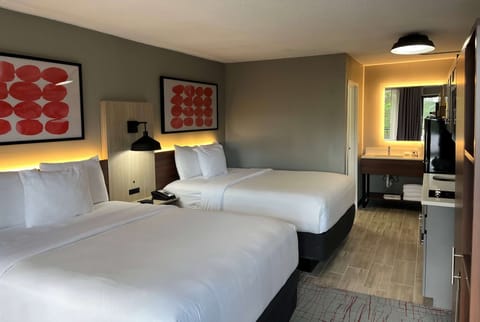 Standard Room, 2 Queen Beds | Free WiFi