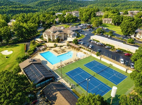 Outdoor pool, Clubhouse, Bar & Grill, indoor pool, all less than 5 min. walk. 