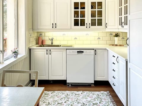 House | Private kitchen