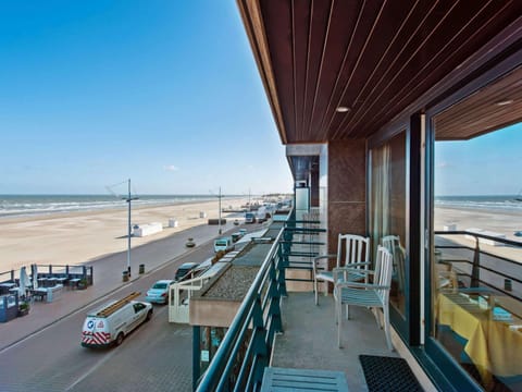 Apartment | Balcony