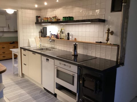 House | Private kitchen