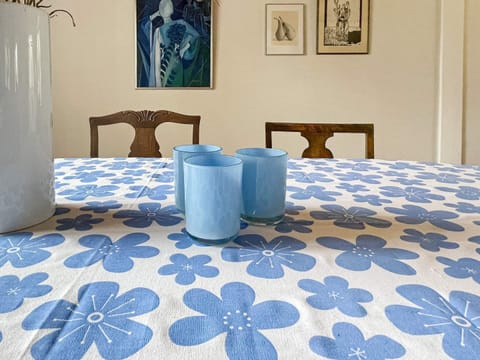 House | 4 bedrooms, individually furnished