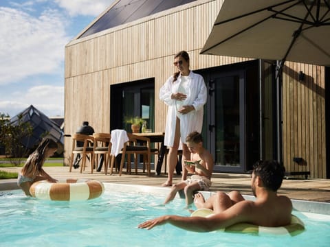 Indoor pool, outdoor pool