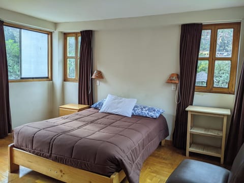 Double Room, Mountain View | Free WiFi, bed sheets