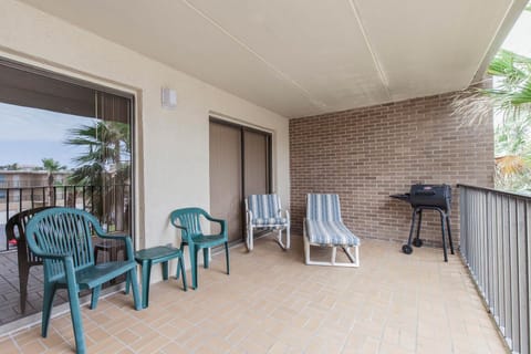 Condo, Multiple Beds, Balcony, Pool View (Padre Oasis #302) | Terrace/patio